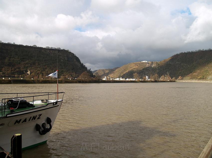 Schiff gesunken St Goarhausen Loreley P161.jpg